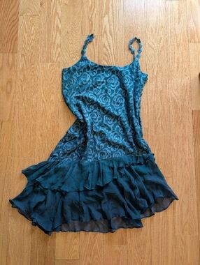 Teal Lace-Pattern Midi Dress with Ruffled Hem